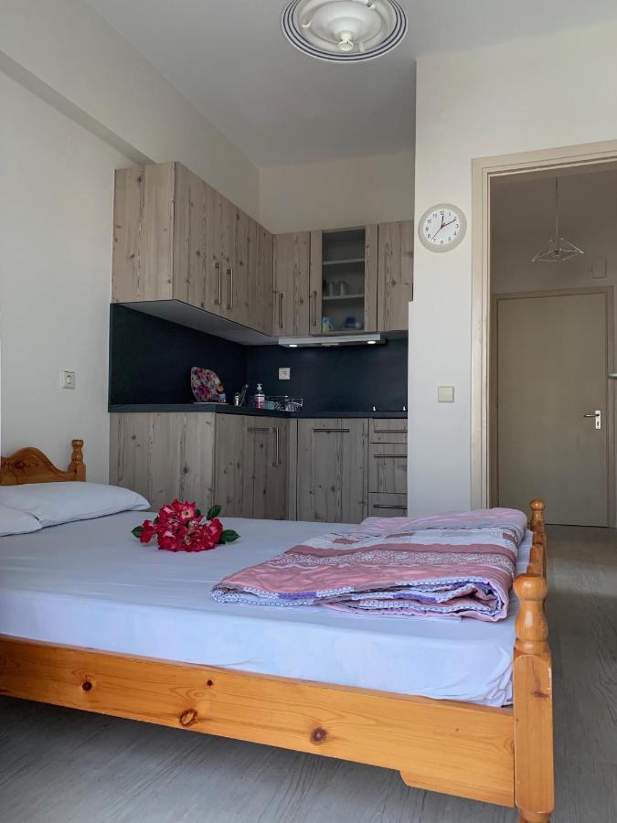Helios Apartmenthouse Olympiakí Aktí Exterior foto